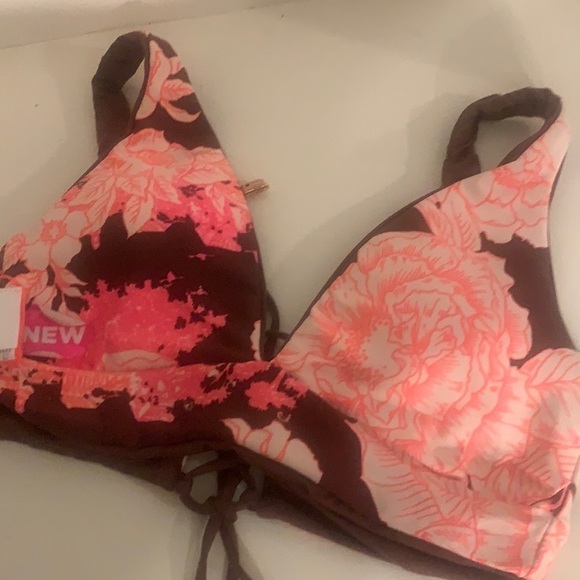 Maaji Reversible Bikini top NWOT - Picture 1 of 5